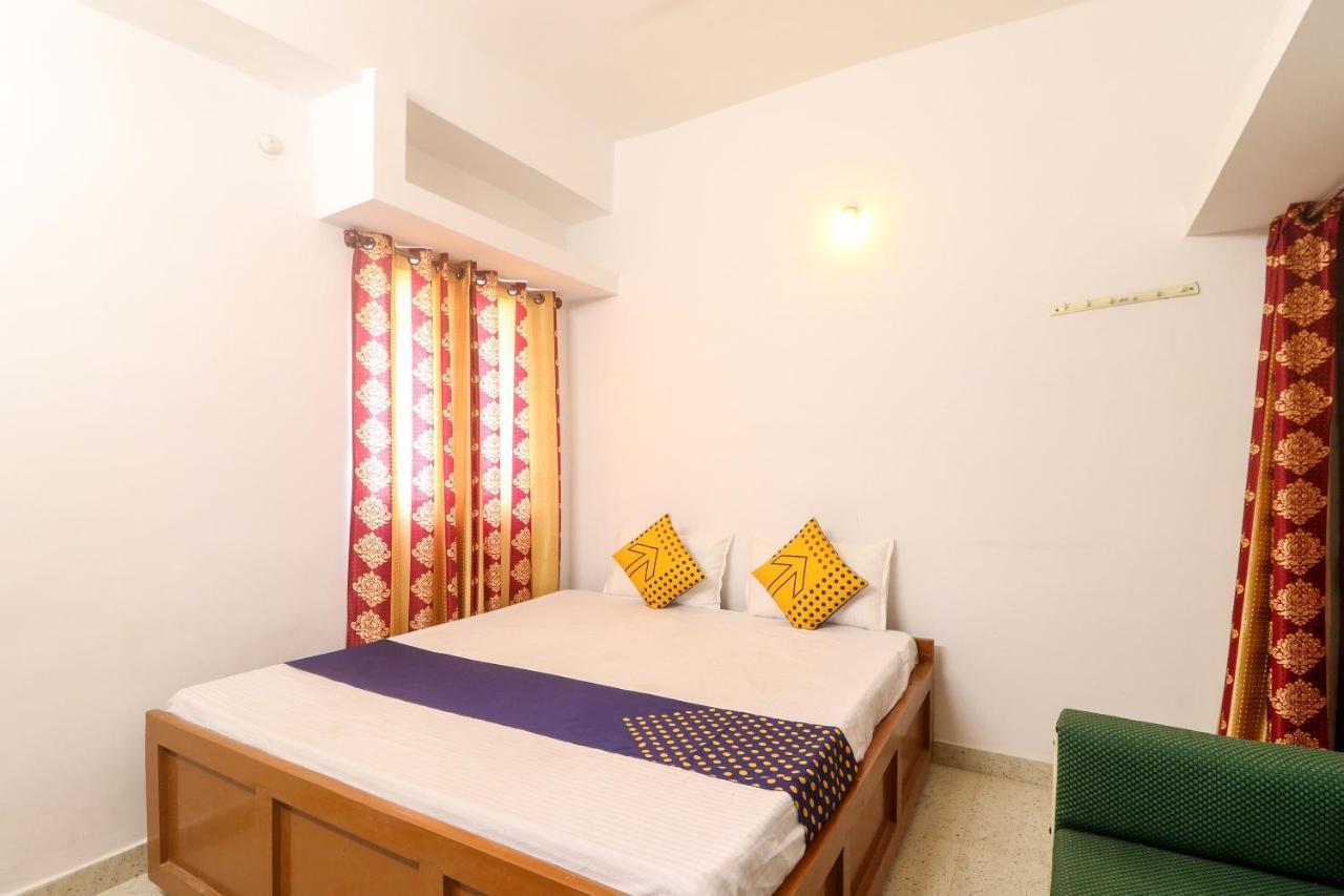 SPOT ON 61224 Hotel Om Kanha Bilāspur Exterior foto