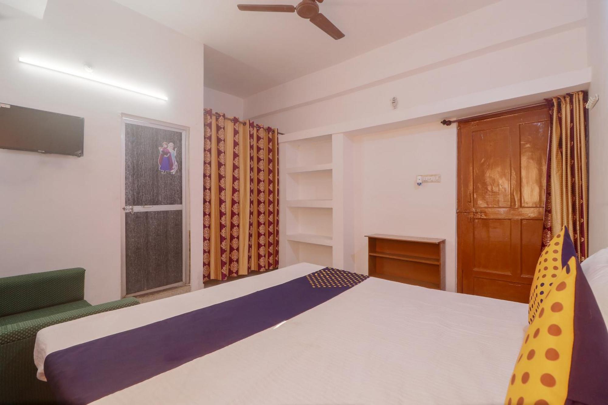 SPOT ON 61224 Hotel Om Kanha Bilāspur Exterior foto