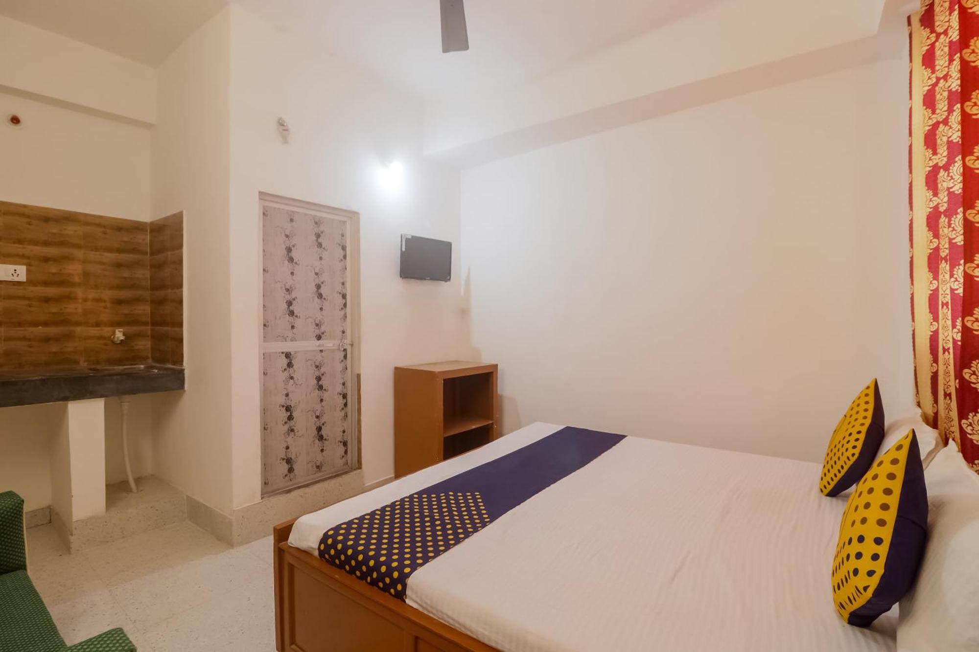 SPOT ON 61224 Hotel Om Kanha Bilāspur Exterior foto